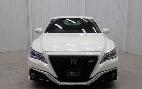 Toyota Crown, 2022 год, 2 468 000 рублей, 2 фотография