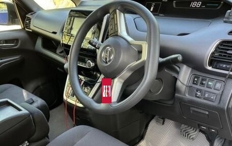 Nissan Serena IV, 2016 год, 1 870 000 рублей, 13 фотография