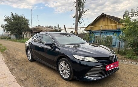 Toyota Camry, 2020 год, 2 950 000 рублей, 4 фотография