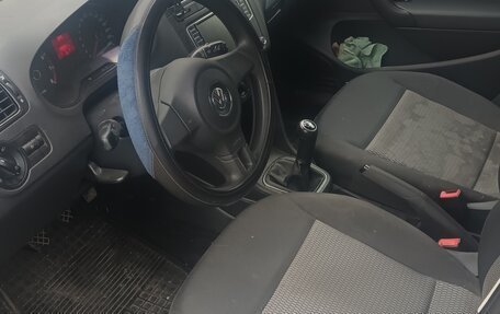 Volkswagen Polo VI (EU Market), 2012 год, 550 000 рублей, 3 фотография