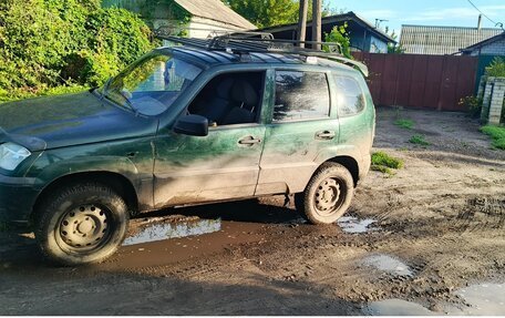 Chevrolet Niva I рестайлинг, 2005 год, 450 000 рублей, 2 фотография