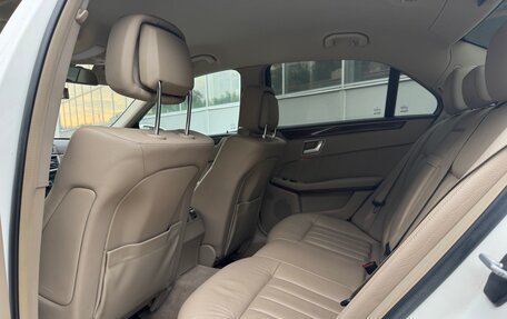 Mercedes-Benz E-Класс, 2012 год, 1 600 000 рублей, 21 фотография