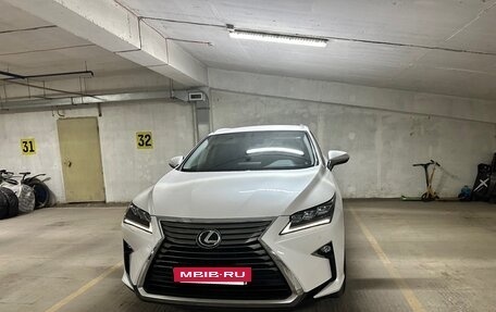 Lexus RX IV рестайлинг, 2018 год, 4 300 000 рублей, 3 фотография