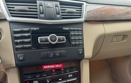 Mercedes-Benz E-Класс, 2012 год, 1 600 000 рублей, 15 фотография
