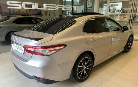 Toyota Camry, 2022 год, 3 500 000 рублей, 4 фотография