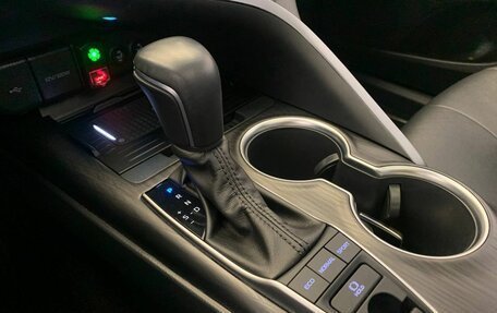 Toyota Camry, 2022 год, 3 500 000 рублей, 29 фотография