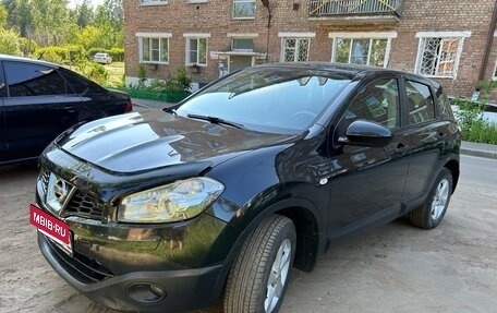 Nissan Qashqai, 2010 год, 1 100 000 рублей, 2 фотография