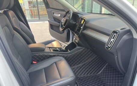 Volvo XC40 I, 2021 год, 2 130 000 рублей, 10 фотография