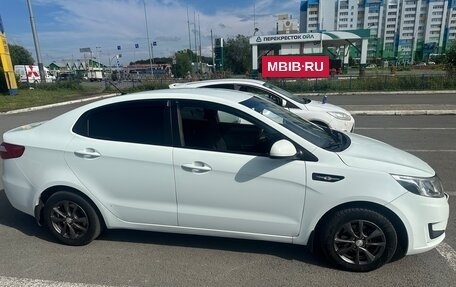 KIA Rio III рестайлинг, 2012 год, 560 000 рублей, 2 фотография