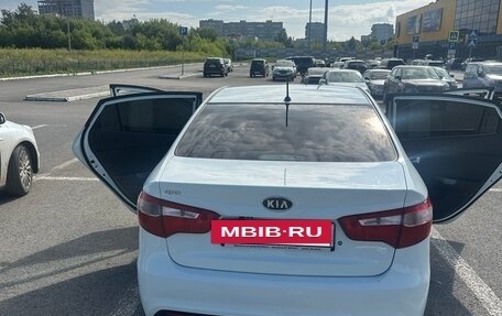 KIA Rio III рестайлинг, 2012 год, 560 000 рублей, 4 фотография