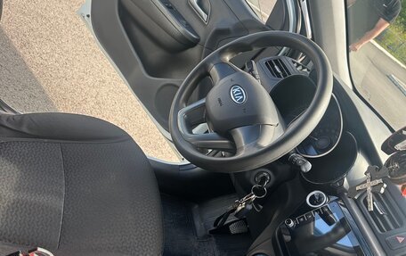 KIA Rio III рестайлинг, 2012 год, 560 000 рублей, 6 фотография
