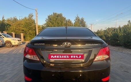 Hyundai Solaris II рестайлинг, 2012 год, 750 000 рублей, 2 фотография