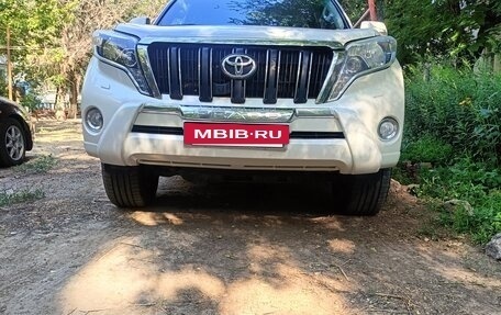 Toyota Land Cruiser Prado 150 рестайлинг 2, 2013 год, 3 500 000 рублей, 2 фотография