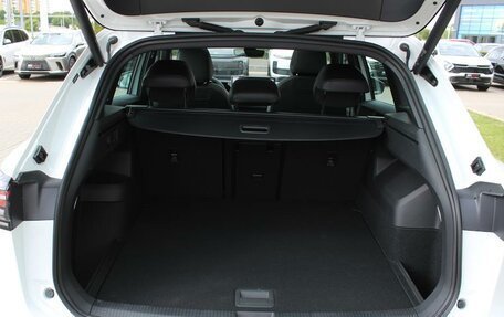 Volkswagen Tiguan, 2025 год, 4 670 000 рублей, 39 фотография