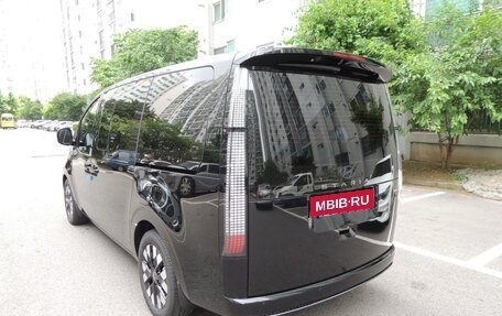 Hyundai Staria, 2024 год, 5 422 000 рублей, 2 фотография