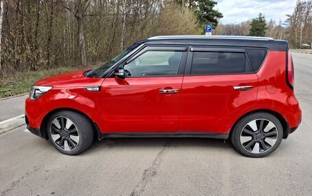 KIA Soul II рестайлинг, 2018 год, 2 100 000 рублей, 2 фотография