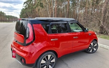 KIA Soul II рестайлинг, 2018 год, 2 100 000 рублей, 4 фотография