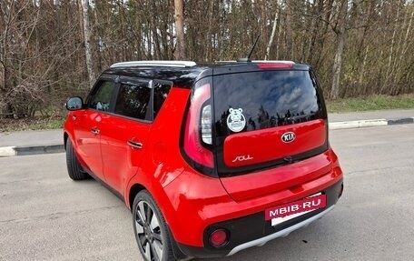 KIA Soul II рестайлинг, 2018 год, 2 100 000 рублей, 5 фотография