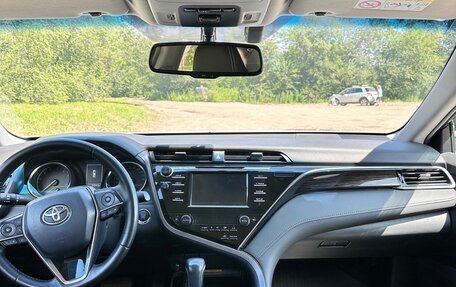 Toyota Camry, 2019 год, 3 150 000 рублей, 7 фотография