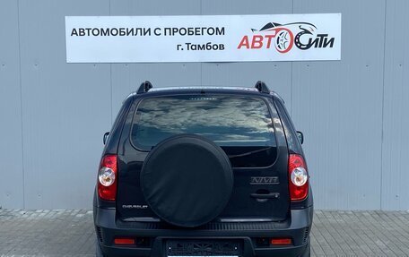 Chevrolet Niva I рестайлинг, 2018 год, 800 000 рублей, 6 фотография