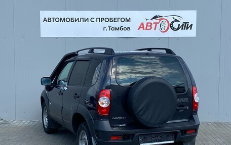Chevrolet Niva I рестайлинг, 2018 год, 800 000 рублей, 7 фотография