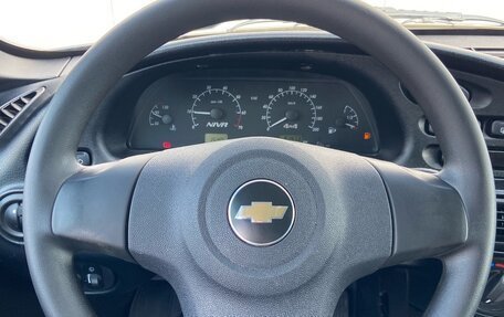Chevrolet Niva I рестайлинг, 2018 год, 800 000 рублей, 16 фотография
