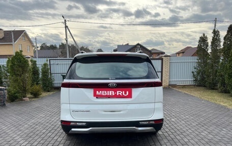 KIA Carnival, 2021 год, 3 330 000 рублей, 5 фотография