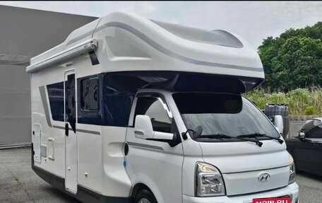 Hyundai Grand Starex Grand Starex I рестайлинг 2, 2021 год, 4 950 000 рублей, 16 фотография