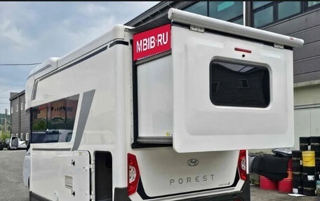 Hyundai Grand Starex Grand Starex I рестайлинг 2, 2021 год, 4 950 000 рублей, 17 фотография