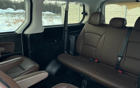 Hyundai Grand Starex Grand Starex I рестайлинг 2, 2019 год, 4 000 000 рублей, 27 фотография