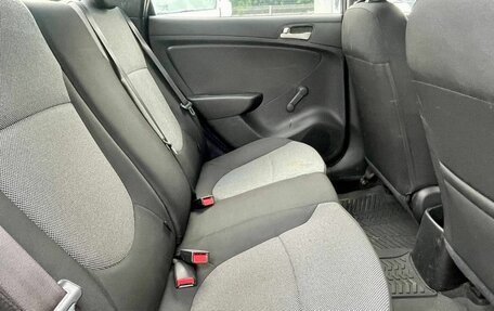 Hyundai Solaris II рестайлинг, 2013 год, 805 000 рублей, 14 фотография