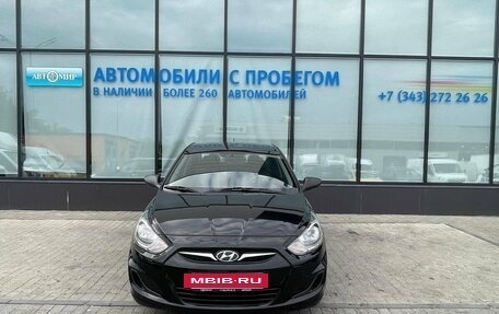 Hyundai Solaris II рестайлинг, 2013 год, 805 000 рублей, 8 фотография