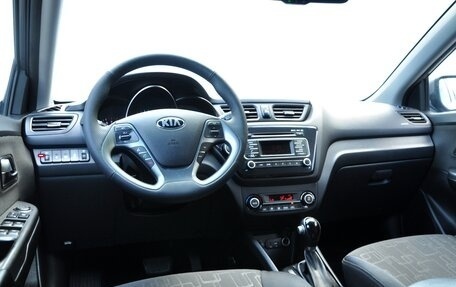 KIA Rio III рестайлинг, 2016 год, 1 265 000 рублей, 11 фотография