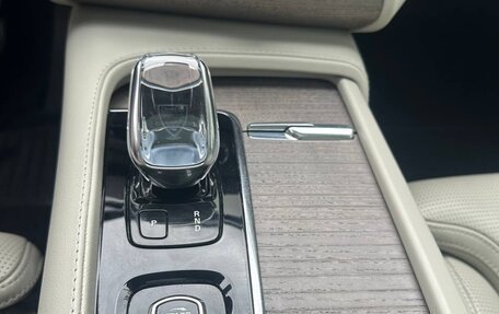 Volvo XC90 II рестайлинг, 2021 год, 5 600 000 рублей, 20 фотография