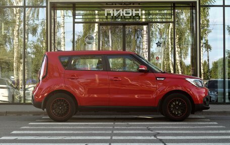 KIA Soul II рестайлинг, 2018 год, 1 745 000 рублей, 4 фотография