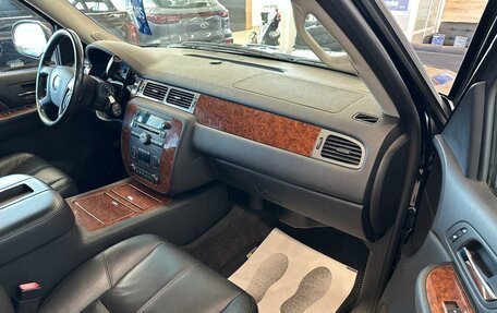 Chevrolet Tahoe III, 2008 год, 2 199 999 рублей, 12 фотография