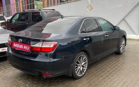 Toyota Camry, 2017 год, 2 690 000 рублей, 4 фотография