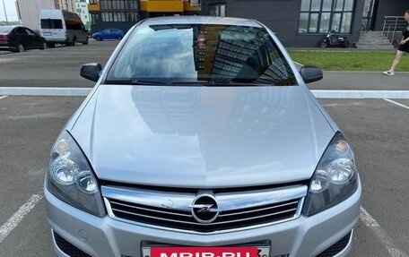 Opel Astra H, 2010 год, 590 000 рублей, 3 фотография