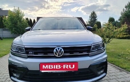 Volkswagen Tiguan II, 2020 год, 3 100 000 рублей, 3 фотография