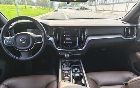 Volvo S60 III, 2021 год, 2 031 800 рублей, 10 фотография