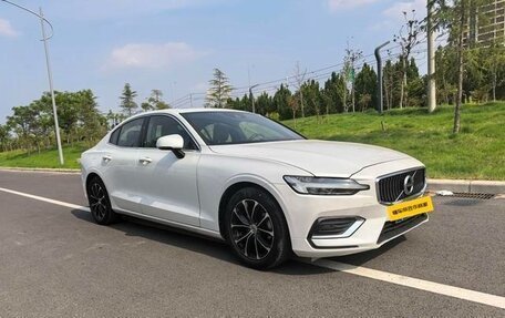 Volvo S60 III, 2021 год, 2 031 800 рублей, 3 фотография