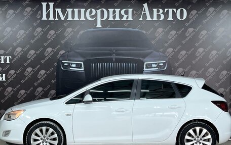 Opel Astra J, 2011 год, 700 000 рублей, 6 фотография