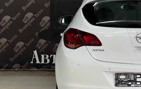 Opel Astra J, 2011 год, 700 000 рублей, 8 фотография