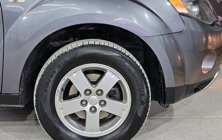 Mitsubishi Outlander III рестайлинг 3, 2008 год, 955 000 рублей, 9 фотография