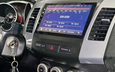 Mitsubishi Outlander III рестайлинг 3, 2008 год, 955 000 рублей, 20 фотография