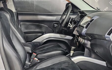 Mitsubishi Outlander III рестайлинг 3, 2008 год, 955 000 рублей, 21 фотография