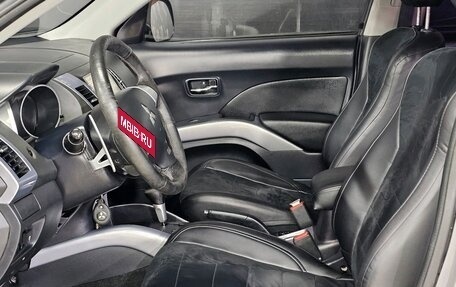 Mitsubishi Outlander III рестайлинг 3, 2008 год, 955 000 рублей, 17 фотография