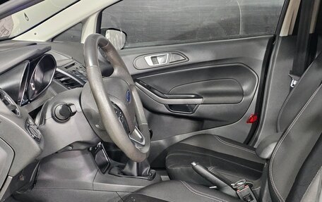 Ford Fiesta, 2016 год, 985 000 рублей, 15 фотография