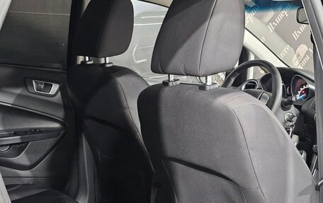 Ford Fiesta, 2016 год, 985 000 рублей, 24 фотография