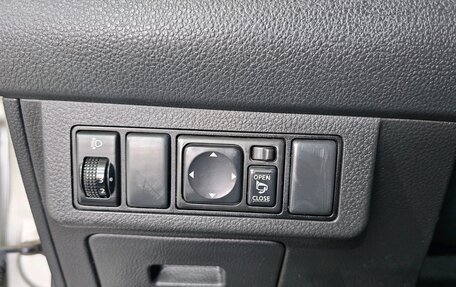 Nissan Tiida, 2008 год, 700 000 рублей, 30 фотография